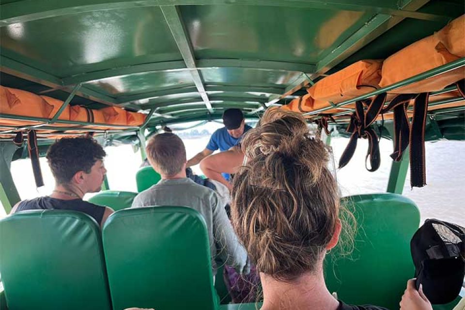 kabanas-amazon-lodge-bar